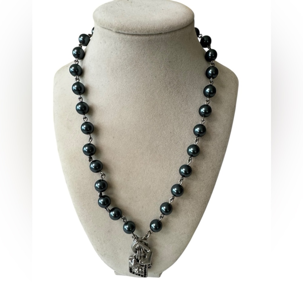 CAbi Heritage Gray Pearls‎ Necklace Silver Charms Toggle Vintage Style Pendant